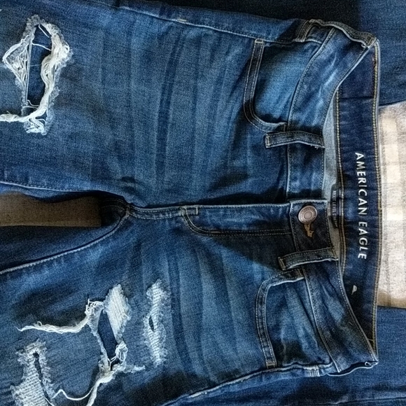 American Eagle Jeans - Picture 2 of 3